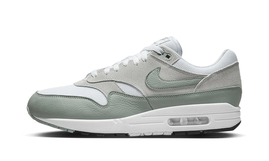 Nike Air Max 1 "Mica Green"